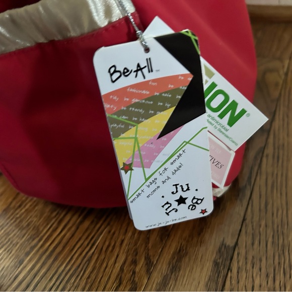 Brand new Ju-Ju-Be red diaper bag with clip on wallet and change pad - Picture 6 of 13